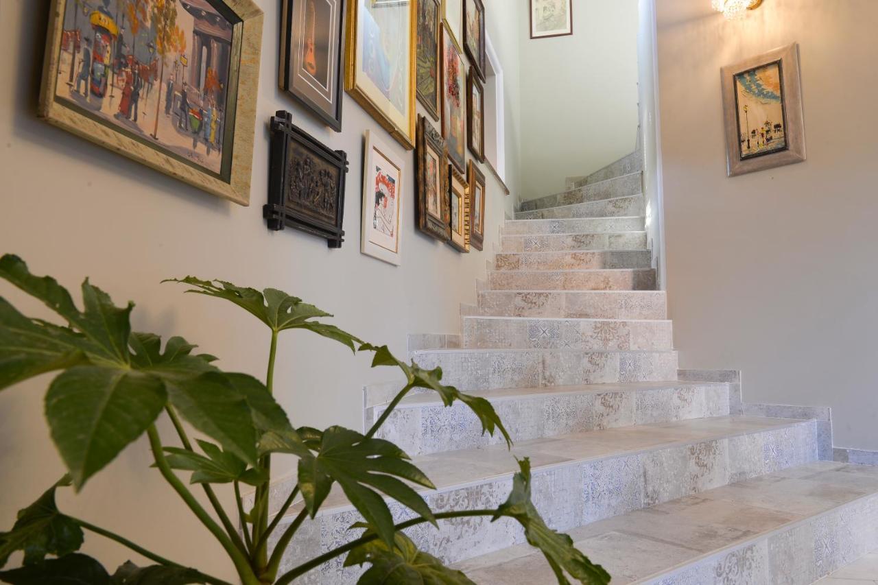 Ponto Gallery Boutique Hotel Tbilisi Buitenkant foto
