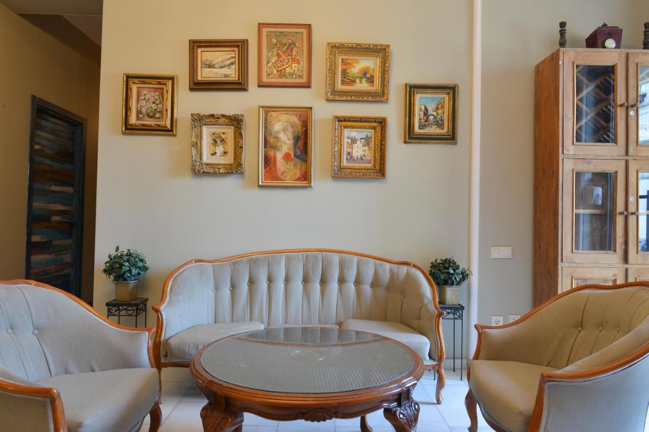 Ponto Gallery Boutique Hotel Tbilisi Buitenkant foto