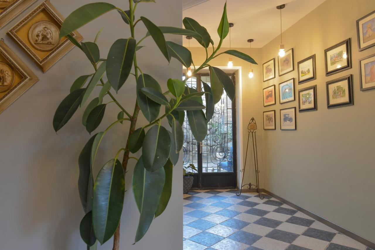 Ponto Gallery Boutique Hotel Tbilisi Buitenkant foto