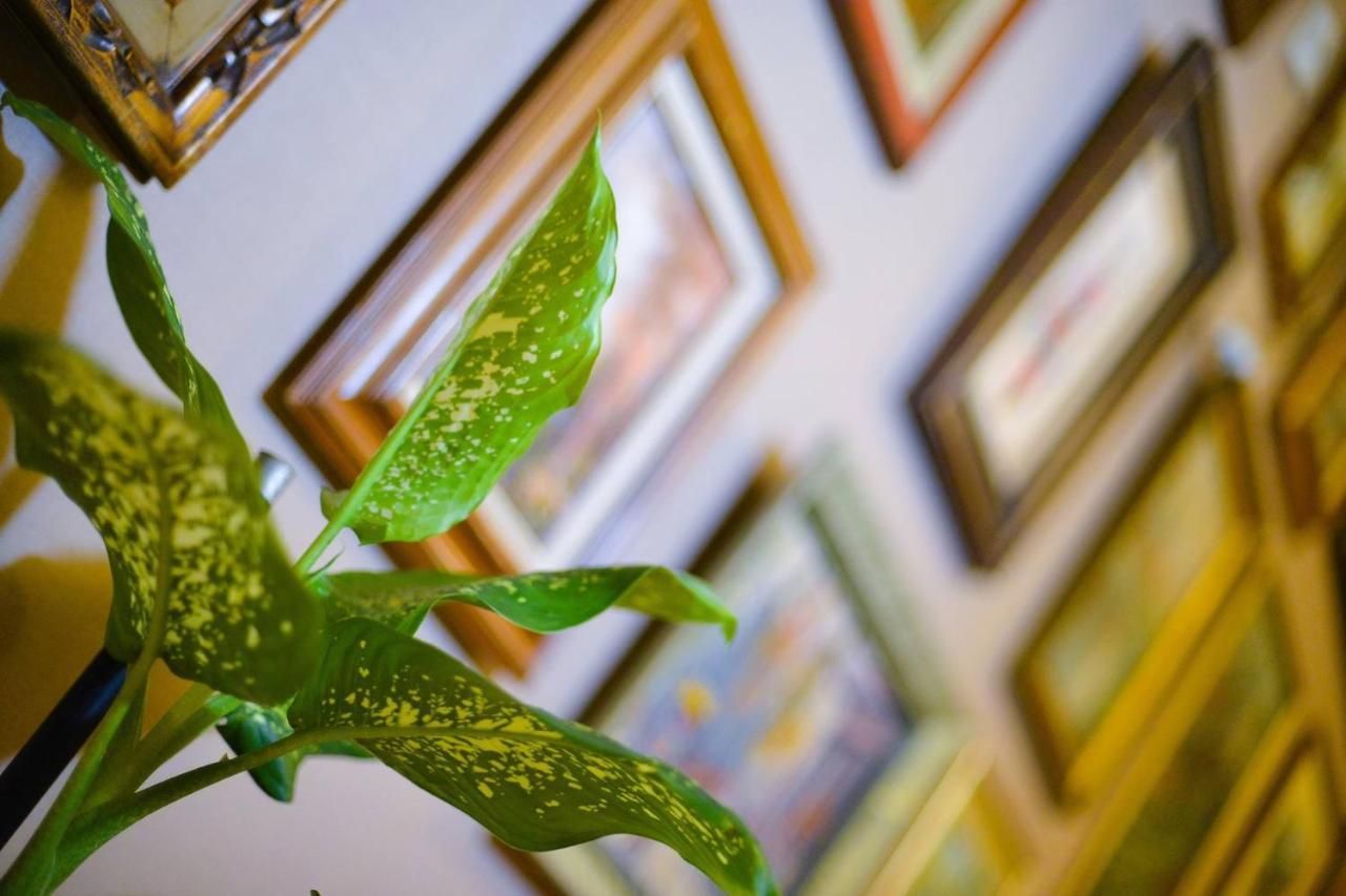 Ponto Gallery Boutique Hotel Tbilisi Buitenkant foto