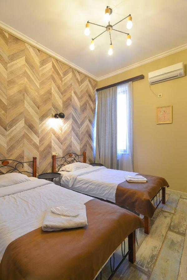 Ponto Gallery Boutique Hotel Tbilisi Buitenkant foto