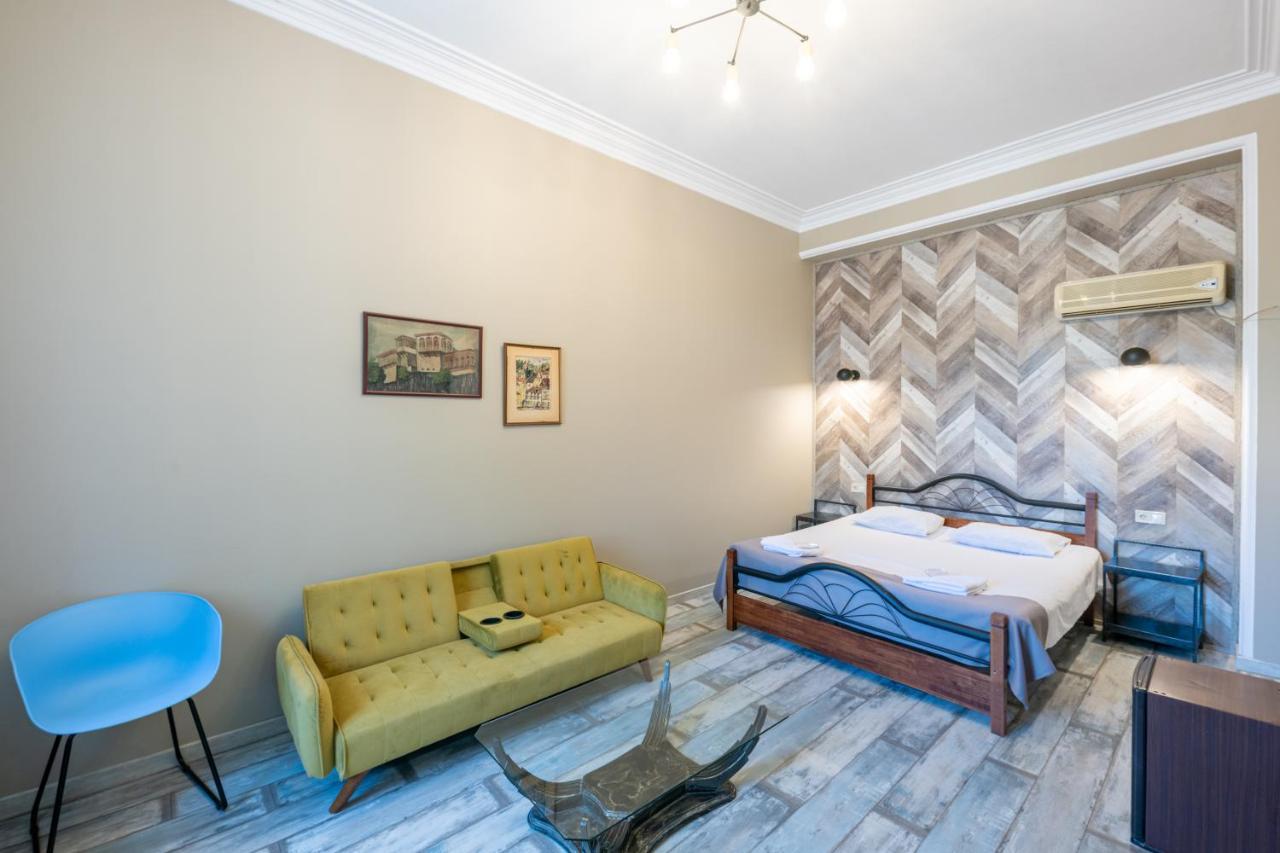 Ponto Gallery Boutique Hotel Tbilisi Buitenkant foto