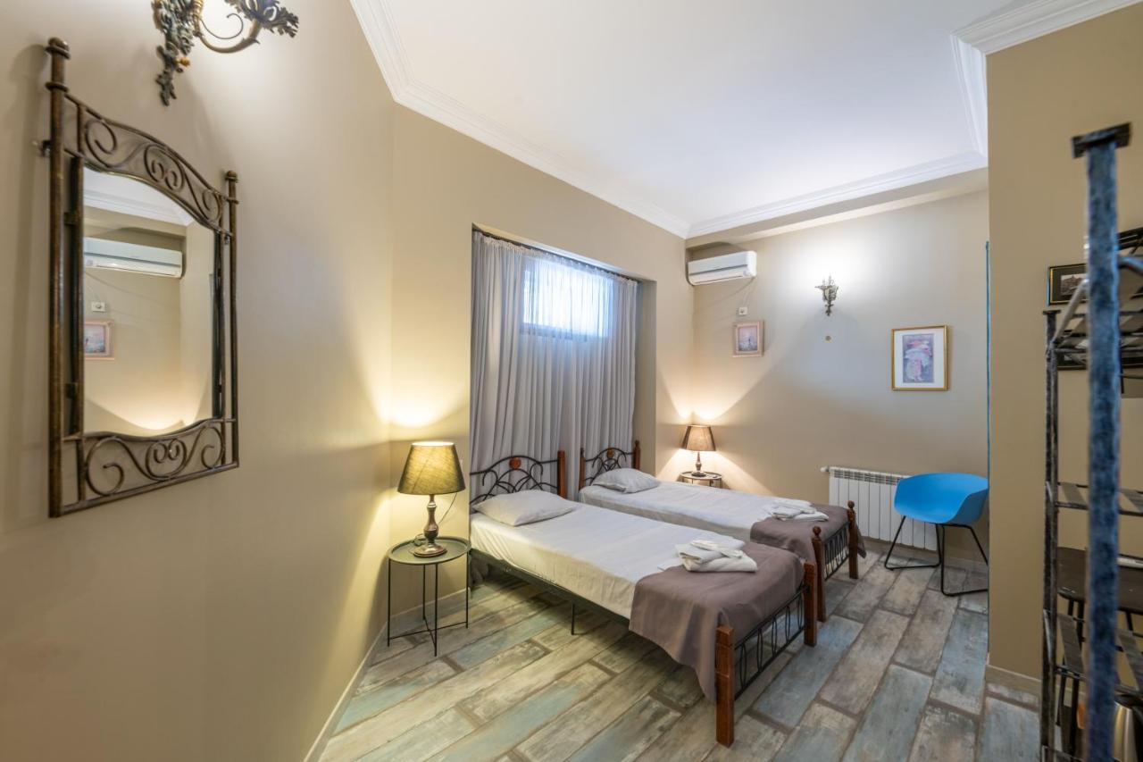 Ponto Gallery Boutique Hotel Tbilisi Buitenkant foto