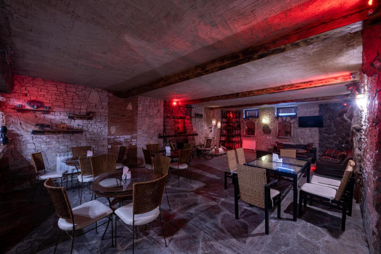 Ponto Gallery Boutique Hotel Tbilisi Buitenkant foto