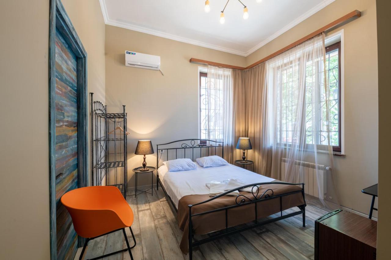 Ponto Gallery Boutique Hotel Tbilisi Buitenkant foto