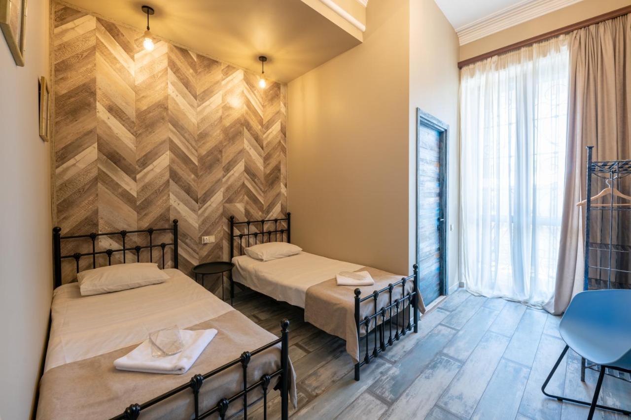 Ponto Gallery Boutique Hotel Tbilisi Buitenkant foto