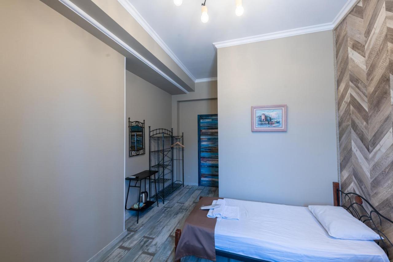 Ponto Gallery Boutique Hotel Tbilisi Buitenkant foto