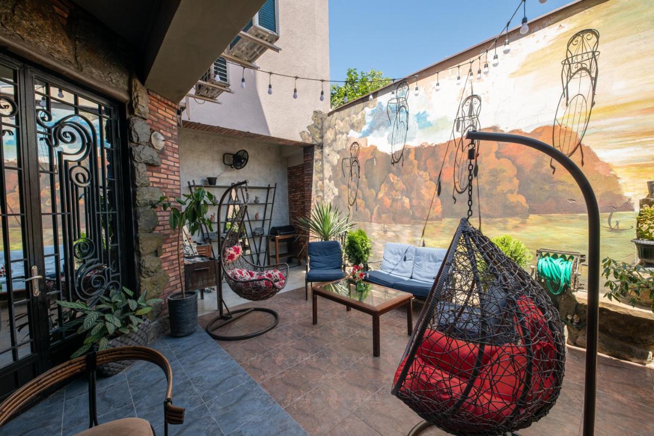 Ponto Gallery Boutique Hotel Tbilisi Buitenkant foto