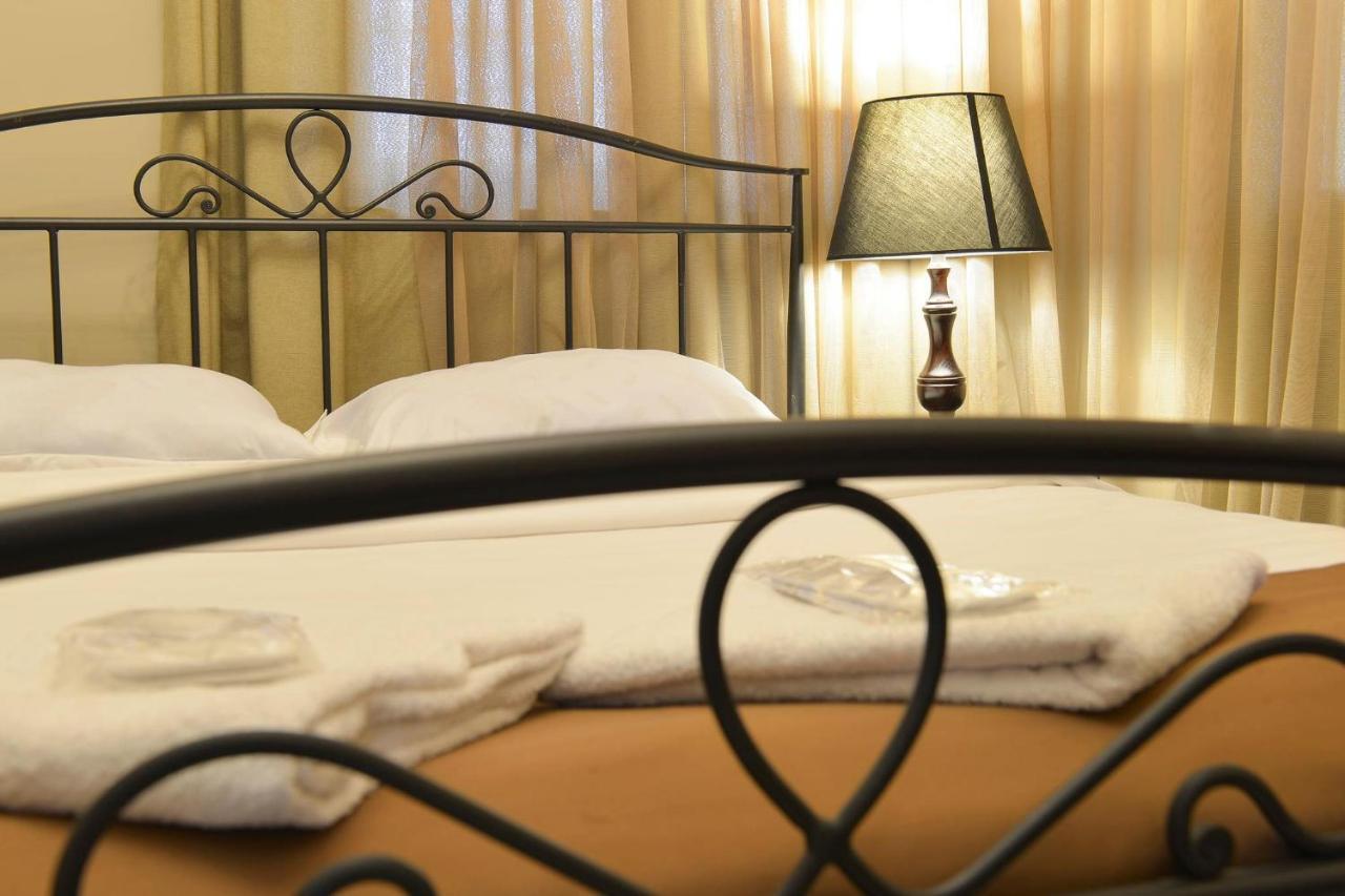 Ponto Gallery Boutique Hotel Tbilisi Buitenkant foto